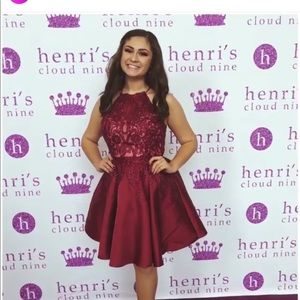 Homecoming dress wine color size 10